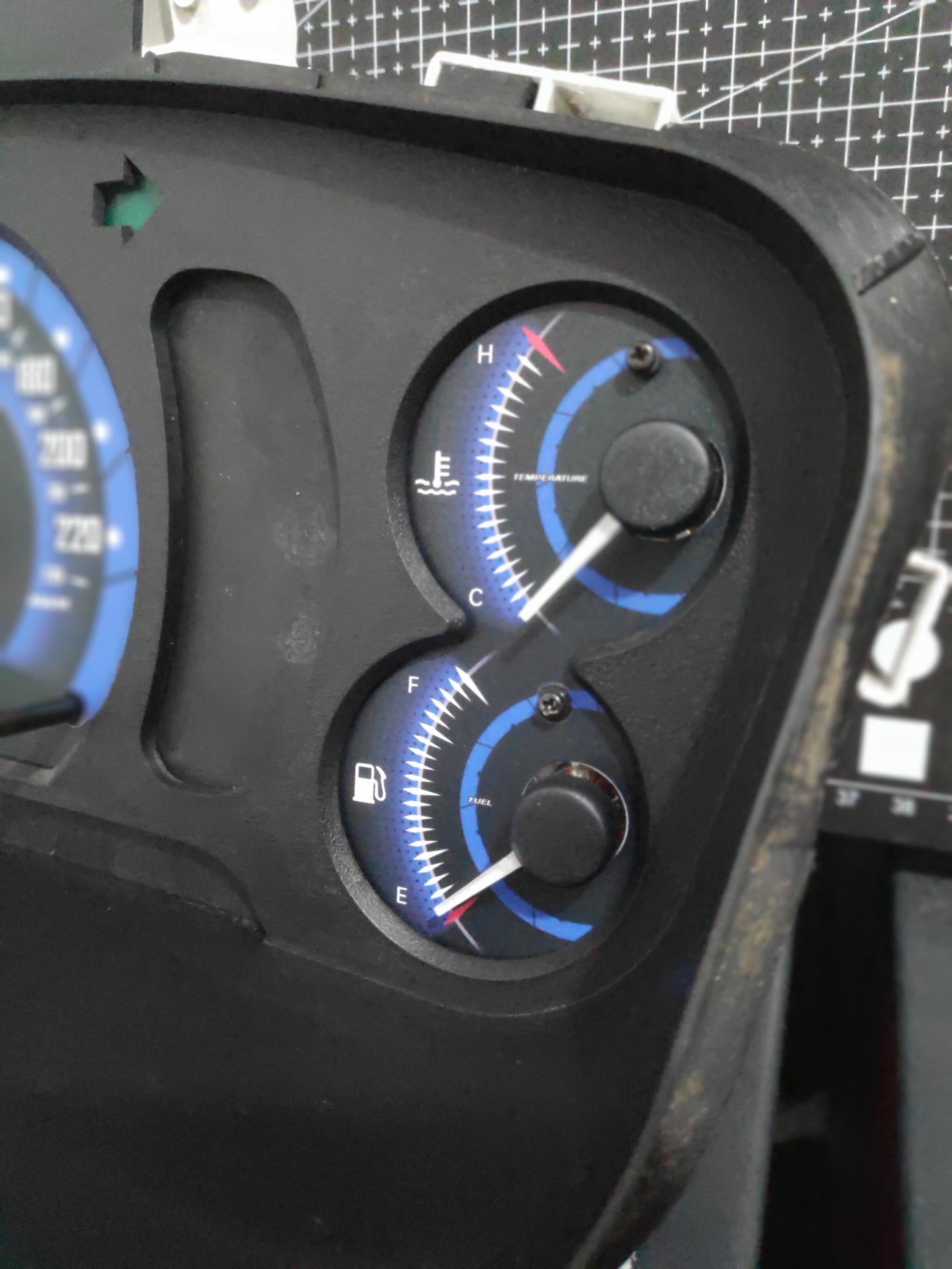Mitsubishi Lancer CK Faceplates Striker Blue